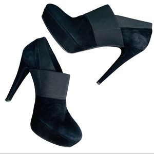 Stuart Weitzman Kilgore Black Suede Platform Booties